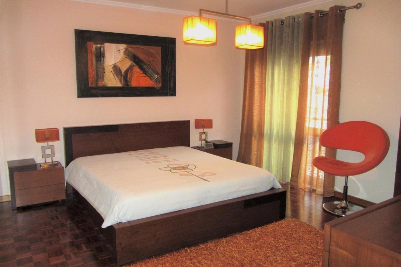 Apartamento Superior Helena'S Porto Corner บีลาโนวาเดกายา ภายนอก รูปภาพ